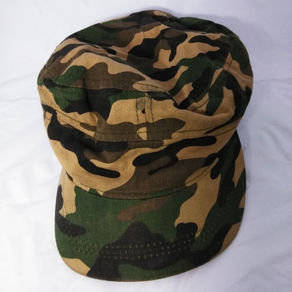 cadet hat  features an outdoorsy camo